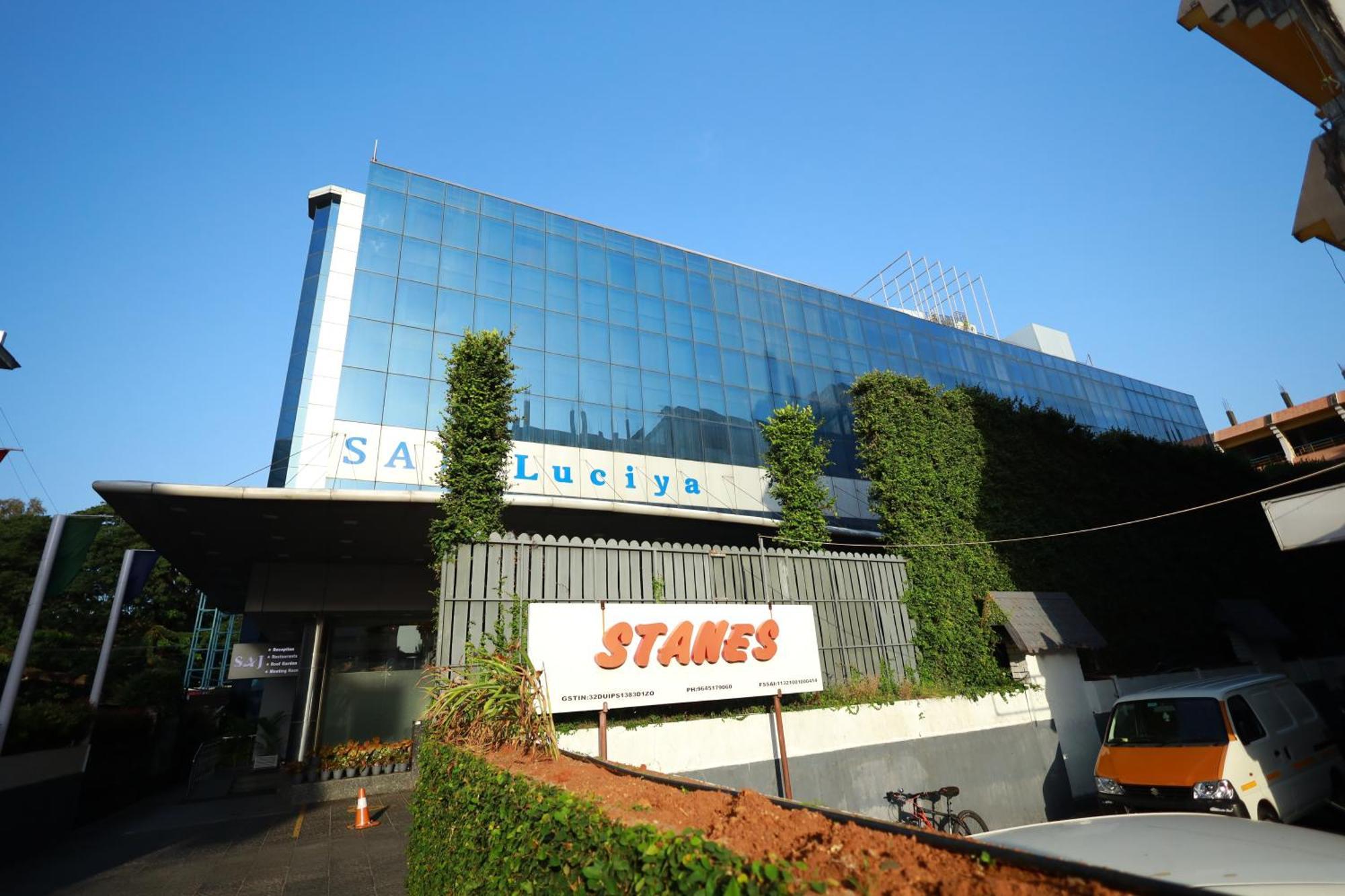 โรงแรมสัจ ลูเซีย Thiruvananthapuram ภายนอก รูปภาพ